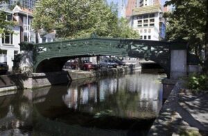 Brug Boomsluiterkade